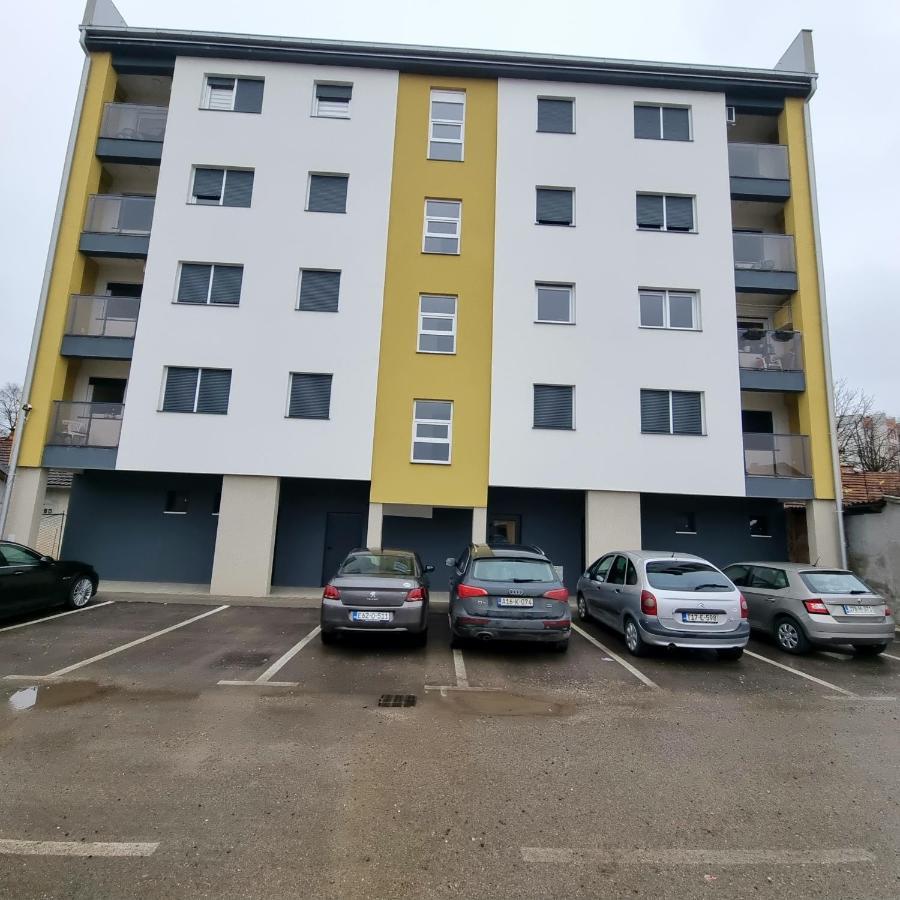 Apartman Court برييدور المظهر الخارجي الصورة